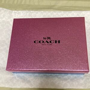 Coach gift box